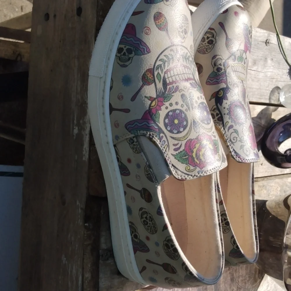 goby Dias de las muetas skull shoes size 7 - Picture 3 of 5